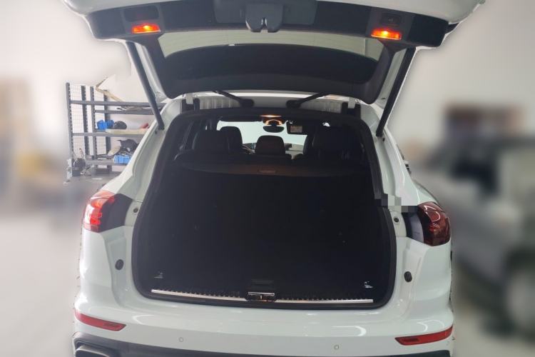Used Porsche Cayenne 2015 Cayenne 3.0T Trunk