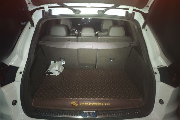 Used Porsche Cayenne 2015 Cayenne S 3.6T Trunk