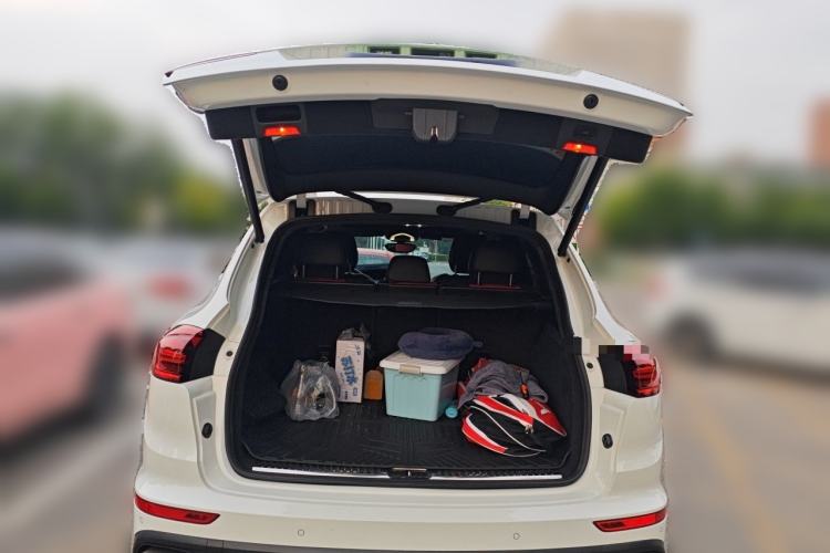 Used Porsche Cayenne 2015 Cayenne 3.0T Trunk