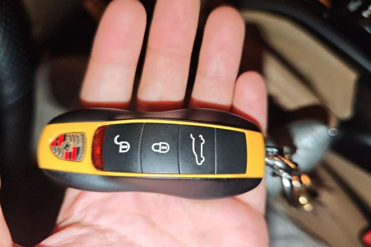 Used Porsche Cayenne 2015 Cayenne 3.0T Vehicle Key