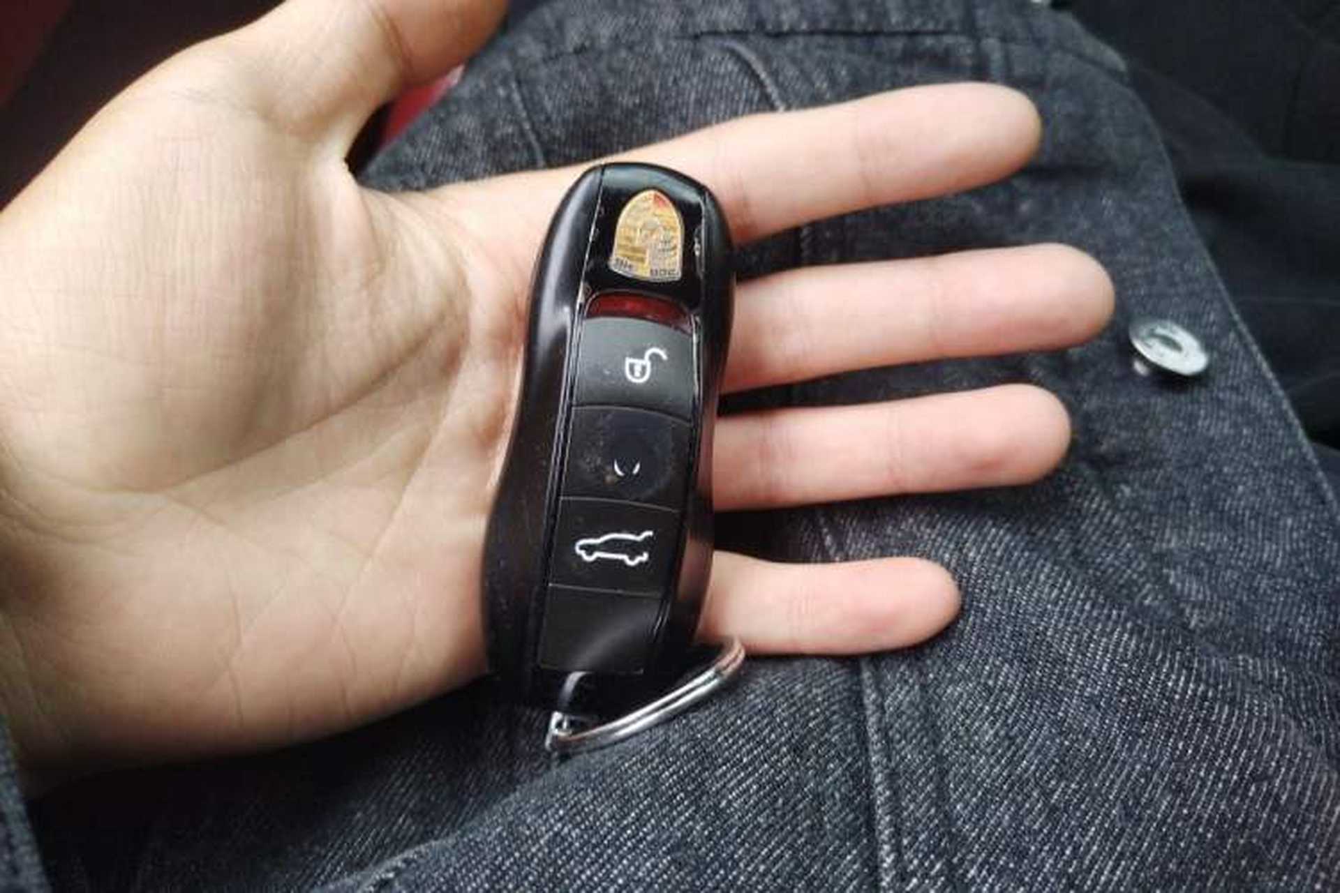 Used Porsche Cayenne 2015 Cayenne S 3.6T Vehicle Key