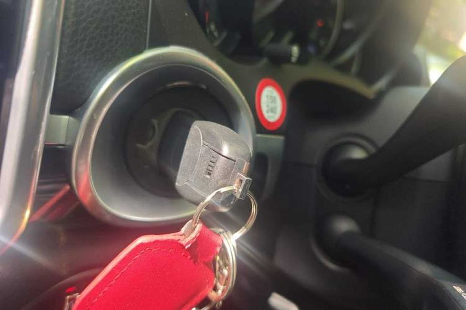 Used Porsche Cayenne 2015 Cayenne 3.0T Vehicle Key