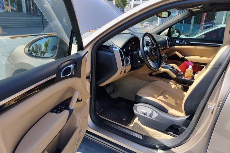 Used Porsche Cayenne 2015 3.0T Driver Seat