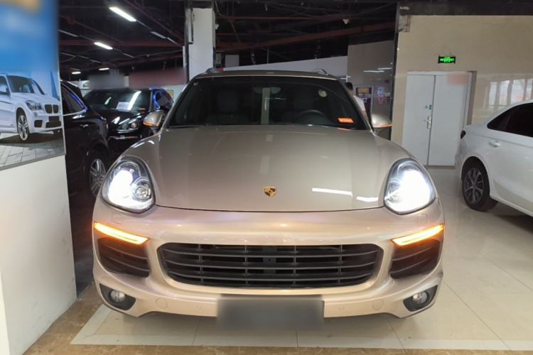 Used Porsche Cayenne 2015 Cayenne 3.0T Front