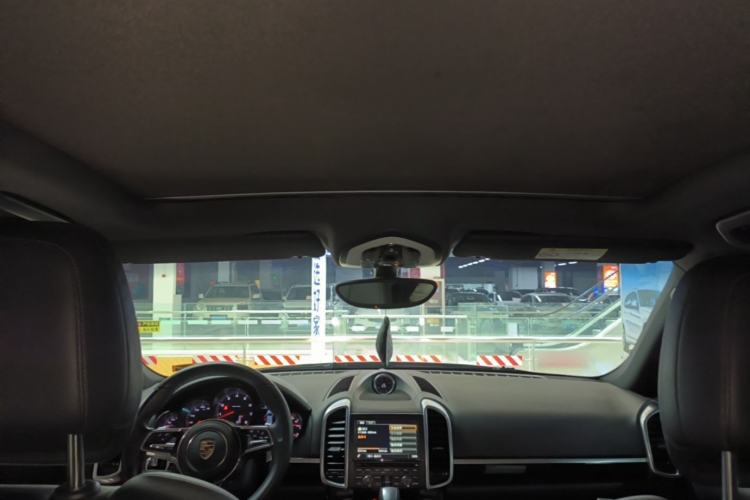 Used Porsche Cayenne 2015 Cayenne 3.0T Headliner
