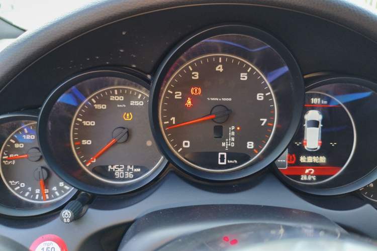 Used Porsche Cayenne 2015 3.0T Instrument Cluster