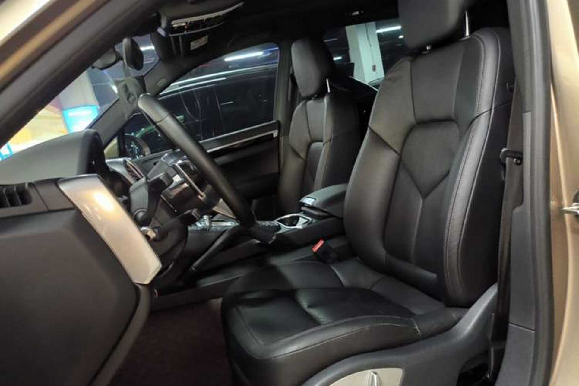 Used Porsche Cayenne 2015 Cayenne 3.0T Left Front Seat