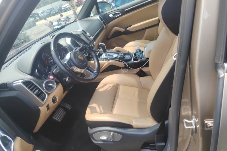 Used Porsche Cayenne 2015 Cayenne 3.0T Left Front Seat