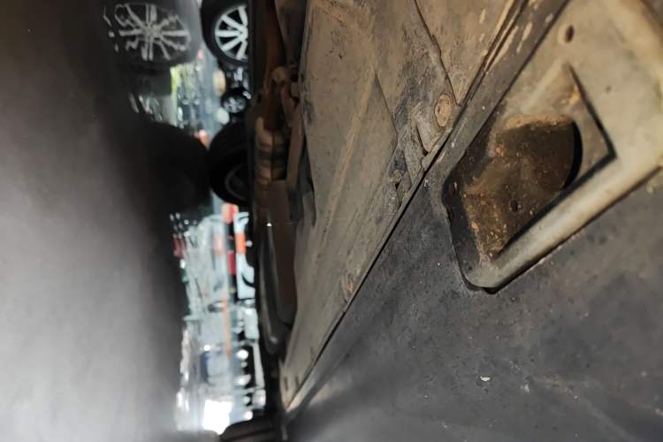 Used Porsche Cayenne 2015 Cayenne 3.0T Left Side Sill