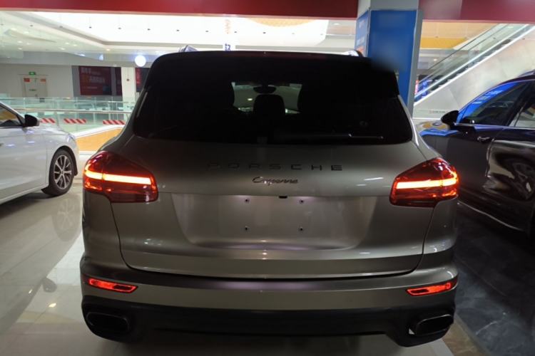 Used Porsche Cayenne 2015 Cayenne 3.0T Rear