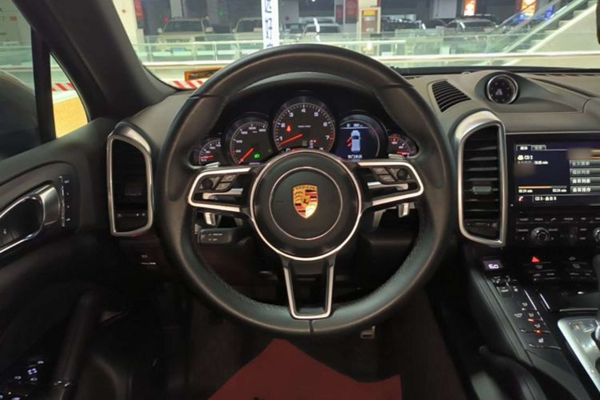 Used Porsche Cayenne 2015 Cayenne 3.0T Steering Wheel