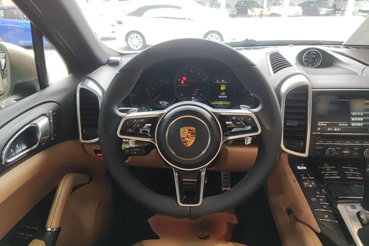 Used Porsche Cayenne 2015 Cayenne 3.0T Steering Wheel