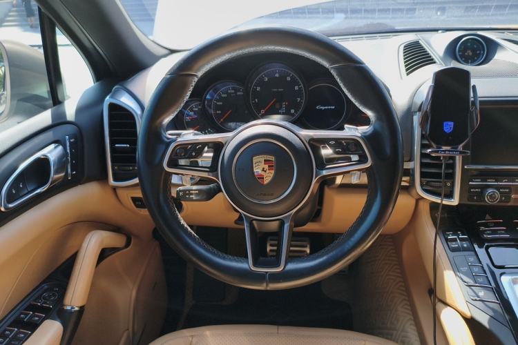 Used Porsche Cayenne 2015 3.0T Steering Wheel
