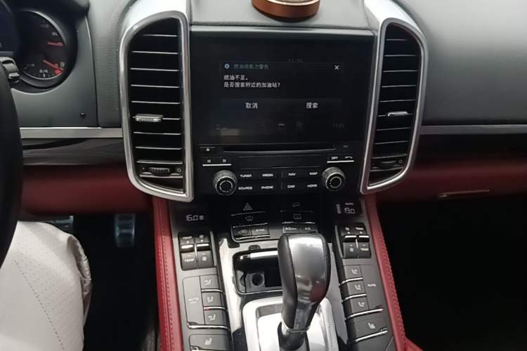 Used Porsche Cayenne 2016 Cayenne 3.0T Audio And AC Panel