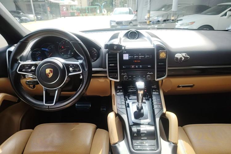 Used Porsche Cayenne 2016 Cayenne 3.0T Center Console