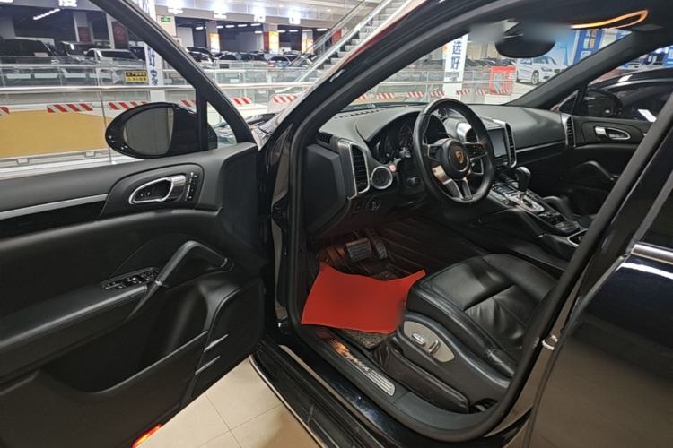 Used Porsche Cayenne 2016 Cayenne 3.0T Driver Seat