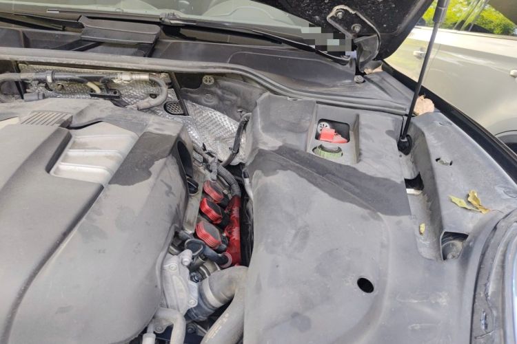 Used Porsche Cayenne 2016 Cayenne 3.0T Engine Bay Left