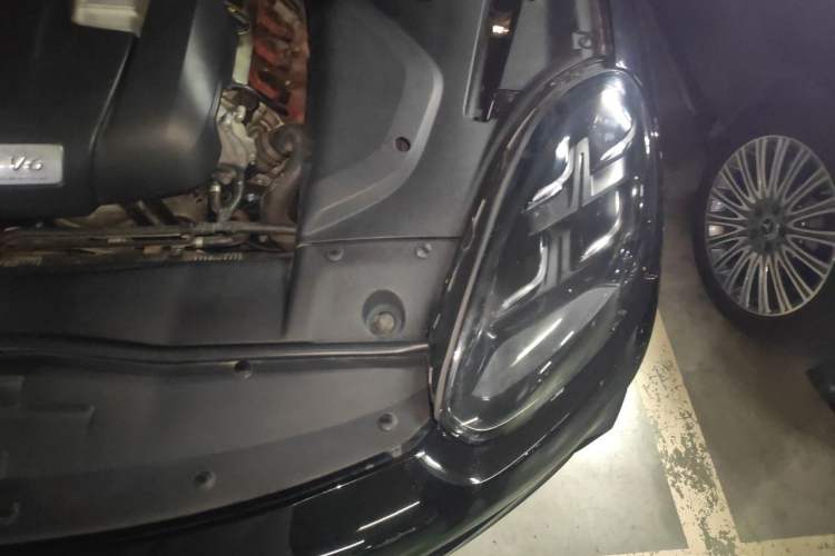 Used Porsche Cayenne 2016 Cayenne 3.0T Engine Bay Left