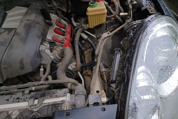 Used Porsche Cayenne 2016 3.0T parallel import Engine Bay Left
