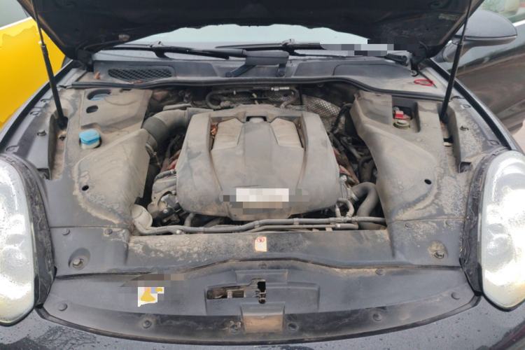 Used Porsche Cayenne 2016 Cayenne 3.0T Engine Bay