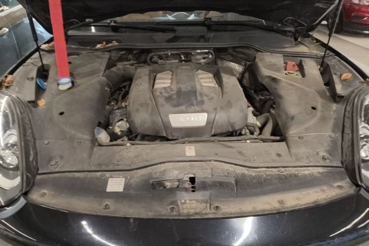 Used Porsche Cayenne 2016 Cayenne 3.0T Engine Bay