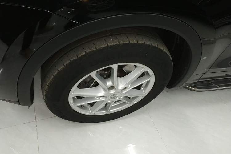 Used Porsche Cayenne 2016 Cayenne 3.0T Exterior 4