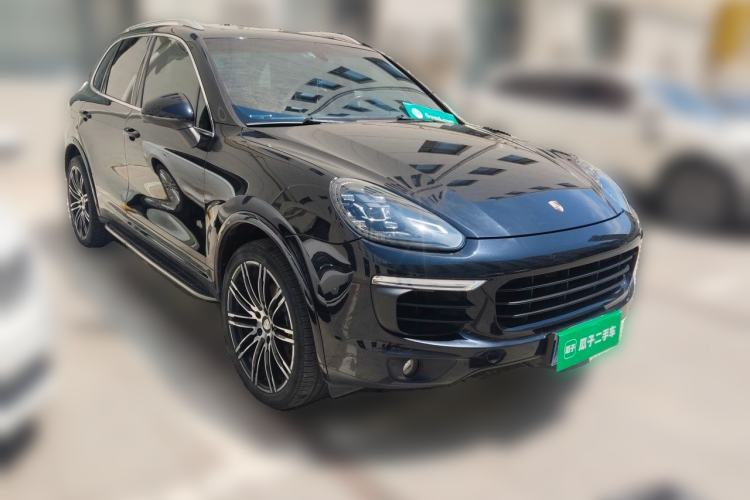 Used Porsche Cayenne 2016 Cayenne 3.0T Front Right 45 Deg
