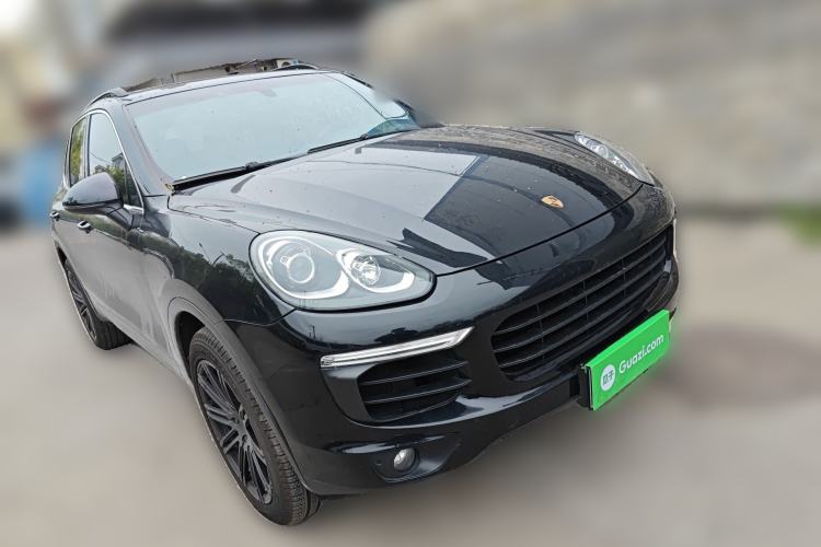 Used Porsche Cayenne 2016 Cayenne 3.0T Front Right 45 Deg