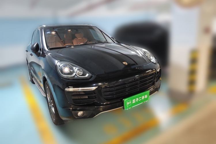 Used Porsche Cayenne 2016 Cayenne 3.0T Front Right 45 Deg