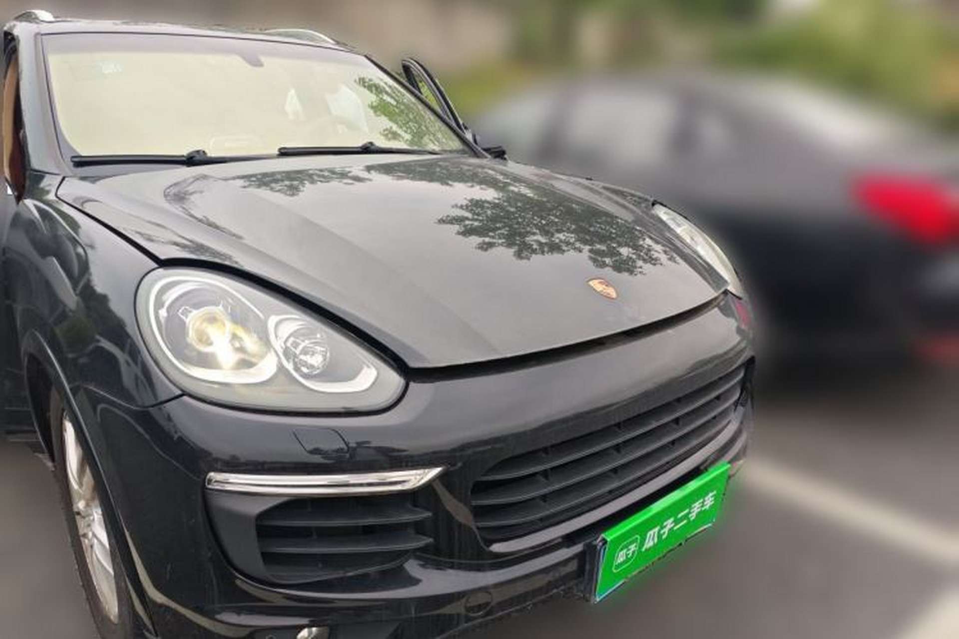Used Porsche Cayenne 2016 Cayenne Platinum Edition 3.0T Front Right 45 Deg