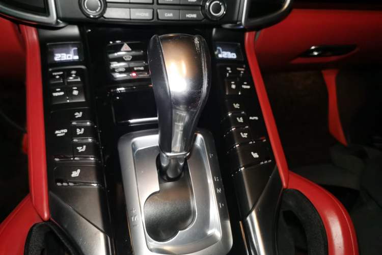 Used Porsche Cayenne 2016 Cayenne 3.0T Gear Lever