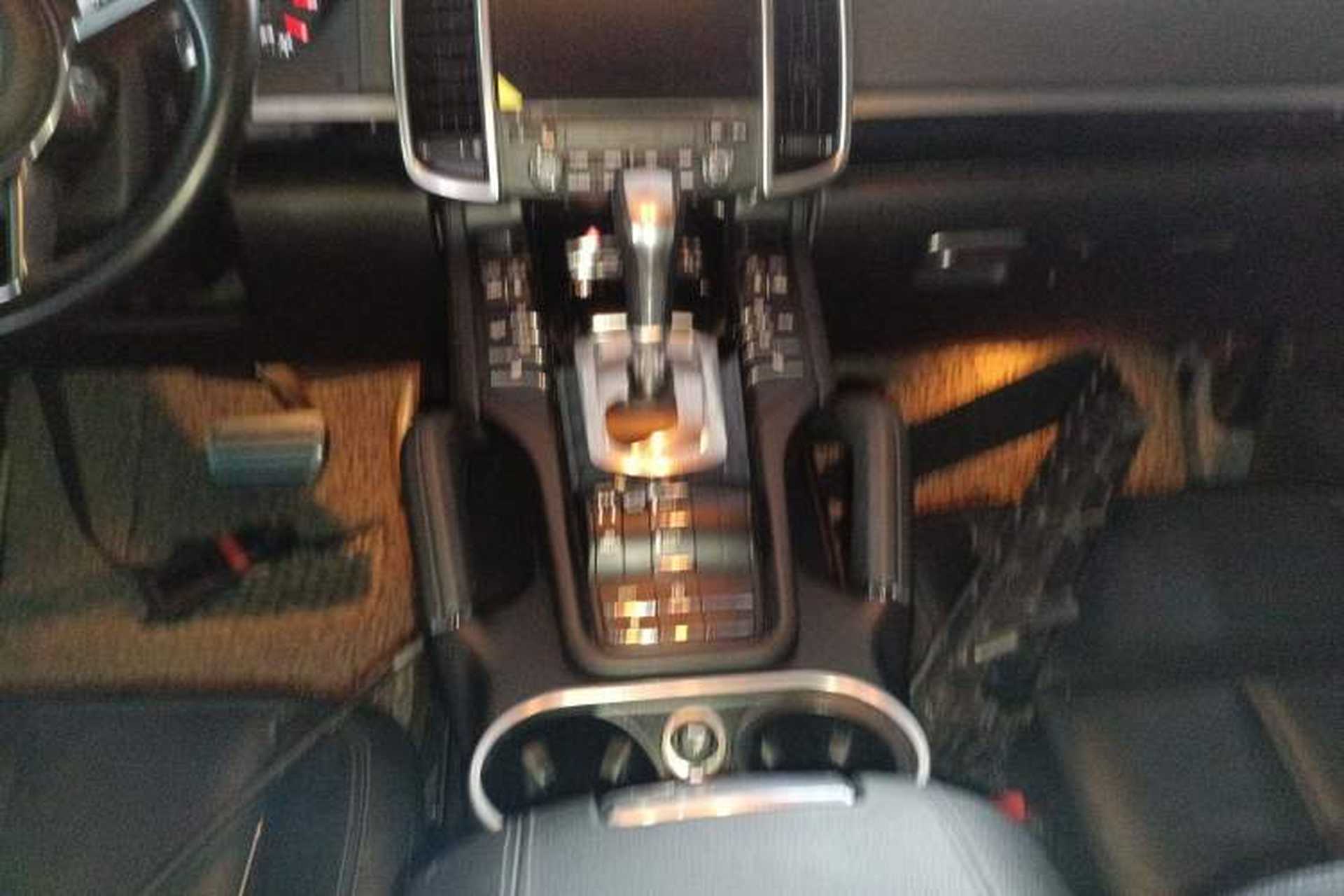 Used Porsche Cayenne 2016 Cayenne 3.0T Gear Lever