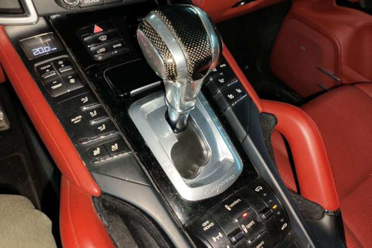 Used Porsche Cayenne 2016 Cayenne Platinum Edition 3.0T Gear Lever