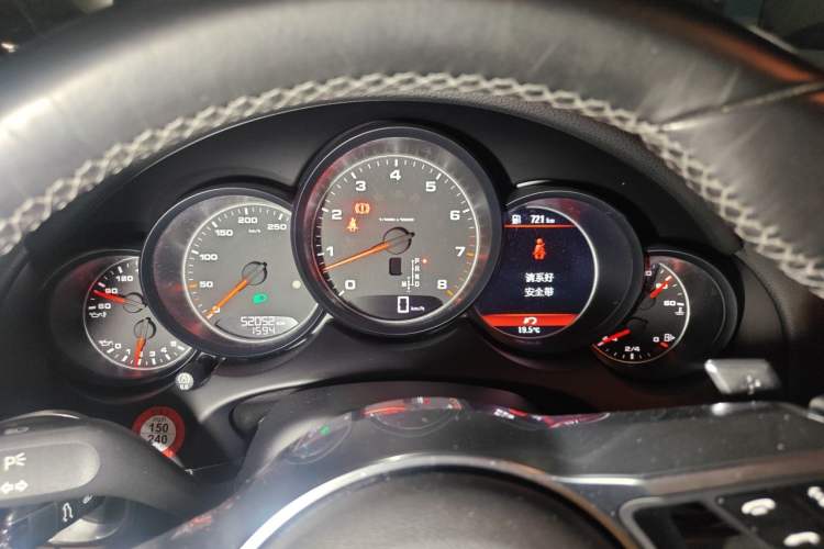 Used Porsche Cayenne 2016 Cayenne 3.0T Instrument Cluster