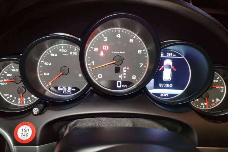 Used Porsche Cayenne 2016 Cayenne 3.0T Instrument Cluster