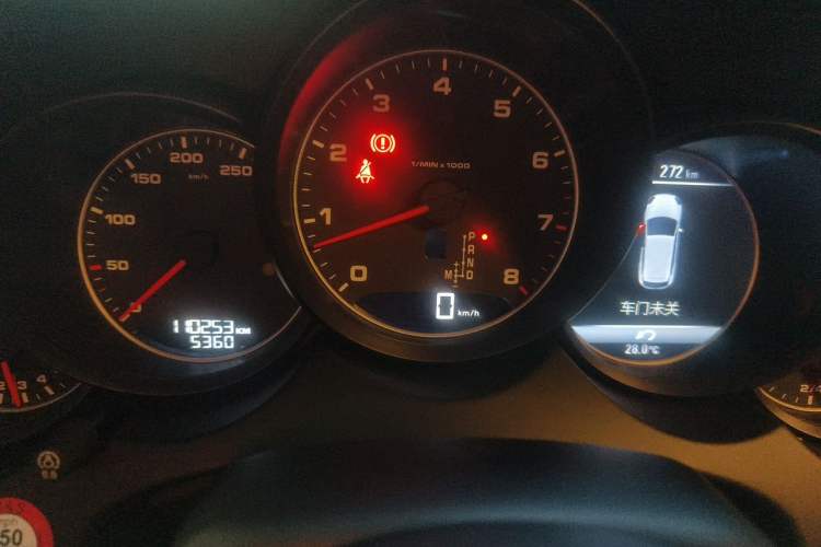 Used Porsche Cayenne 2016 Cayenne Platinum Edition 3.0T Instrument Cluster