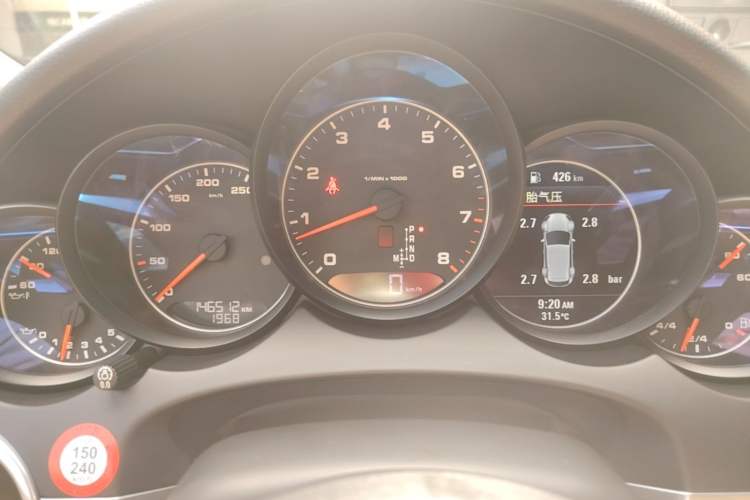 Used Porsche Cayenne 2016 Cayenne 3.0T Instrument Cluster