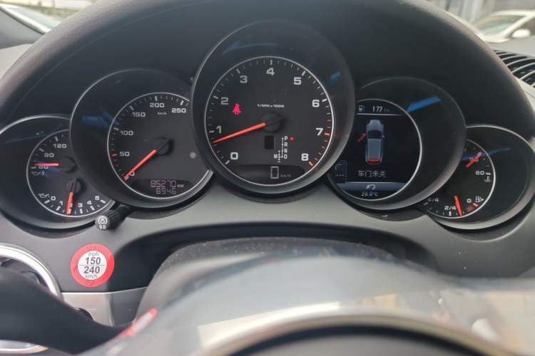Used Porsche Cayenne 2016 Cayenne 3.0T Instrument Cluster