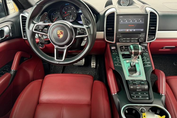 Used Porsche Cayenne 2016 Cayenne GTS 3.6T Interior 2