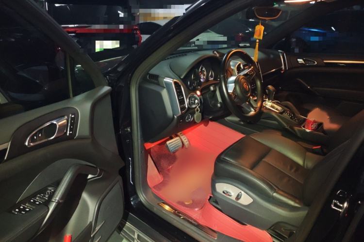 Used Porsche Cayenne 2016 Cayenne 3.0T Interior 3
