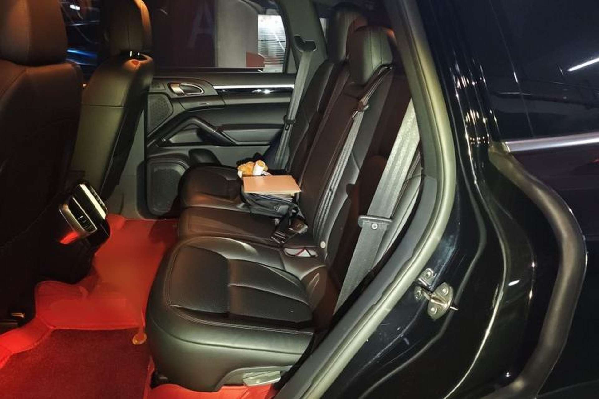 Used Porsche Cayenne 2016 Cayenne 3.0T Interior 4