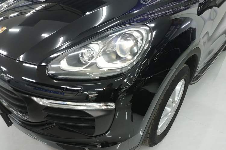 Used Porsche Cayenne 2016 Cayenne 3.0T Left Front Headlight
