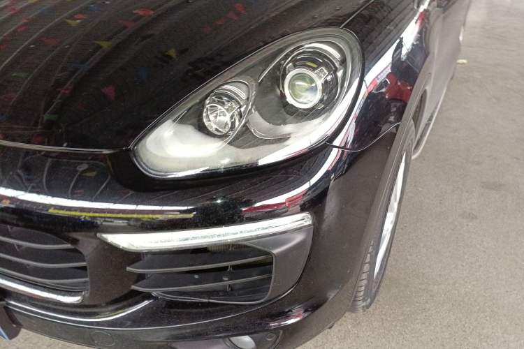 Used Porsche Cayenne 2016 Cayenne 3.0T Left Front Headlight