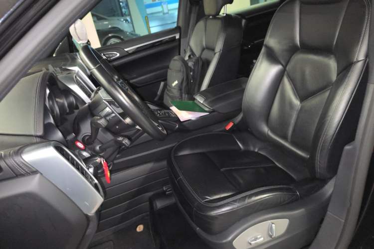 Used Porsche Cayenne 2016 Cayenne 3.0T Left Front Seat