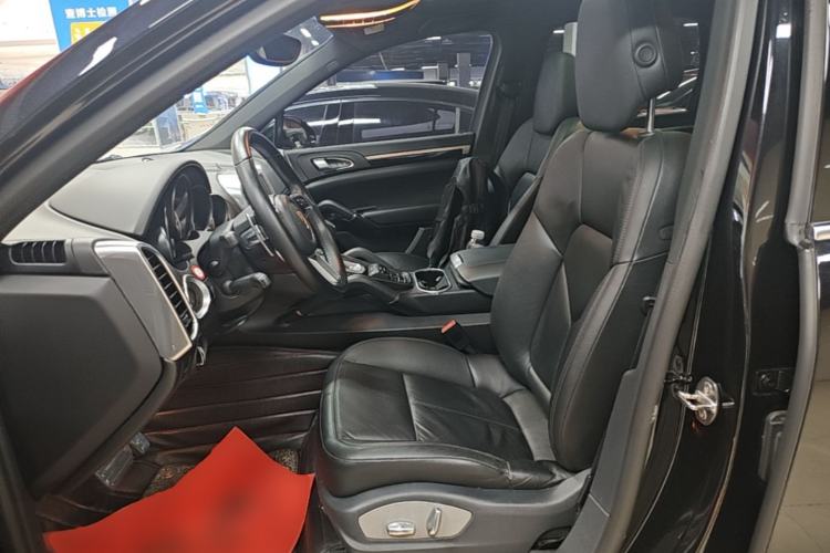 Used Porsche Cayenne 2016 Cayenne 3.0T Left Front Seat