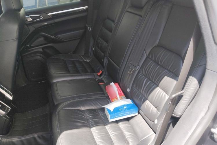 Used Porsche Cayenne 2016 Cayenne 3.0T Left Rear Seat