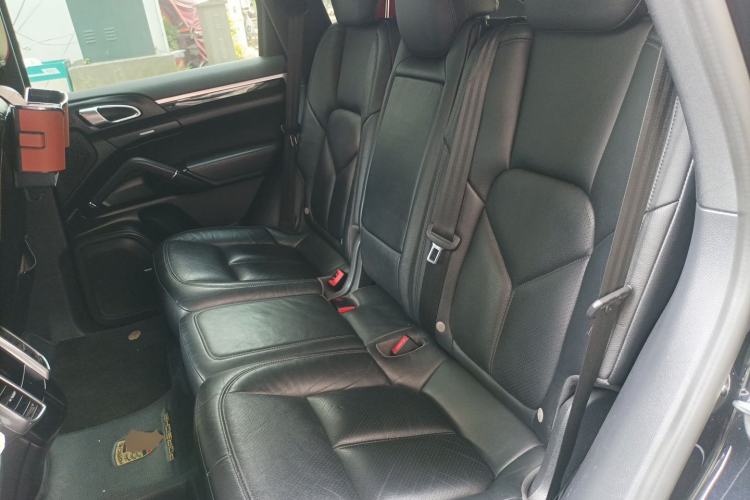 Used Porsche Cayenne 2016 Cayenne 3.0T Left Rear Seat