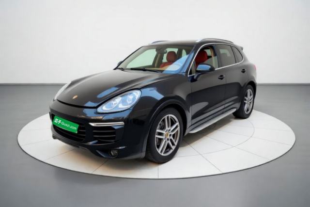 Ojetý Porsche Cayenne 2016 Cayenne Platinum Edition 3.0T