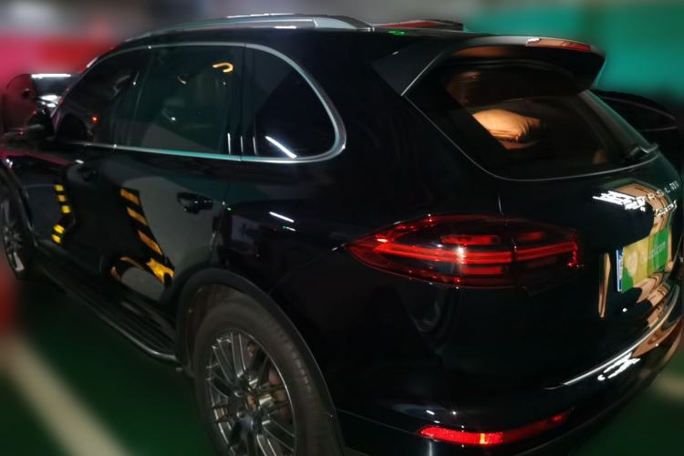 Used Porsche Cayenne 2016 Cayenne 3.0T Rear Left 45 Deg