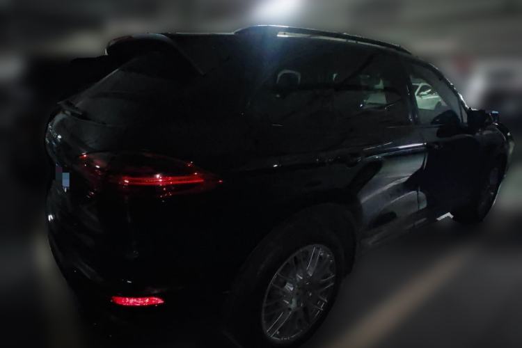 Used Porsche Cayenne 2016 Cayenne 3.0T Rear Right 45 Deg